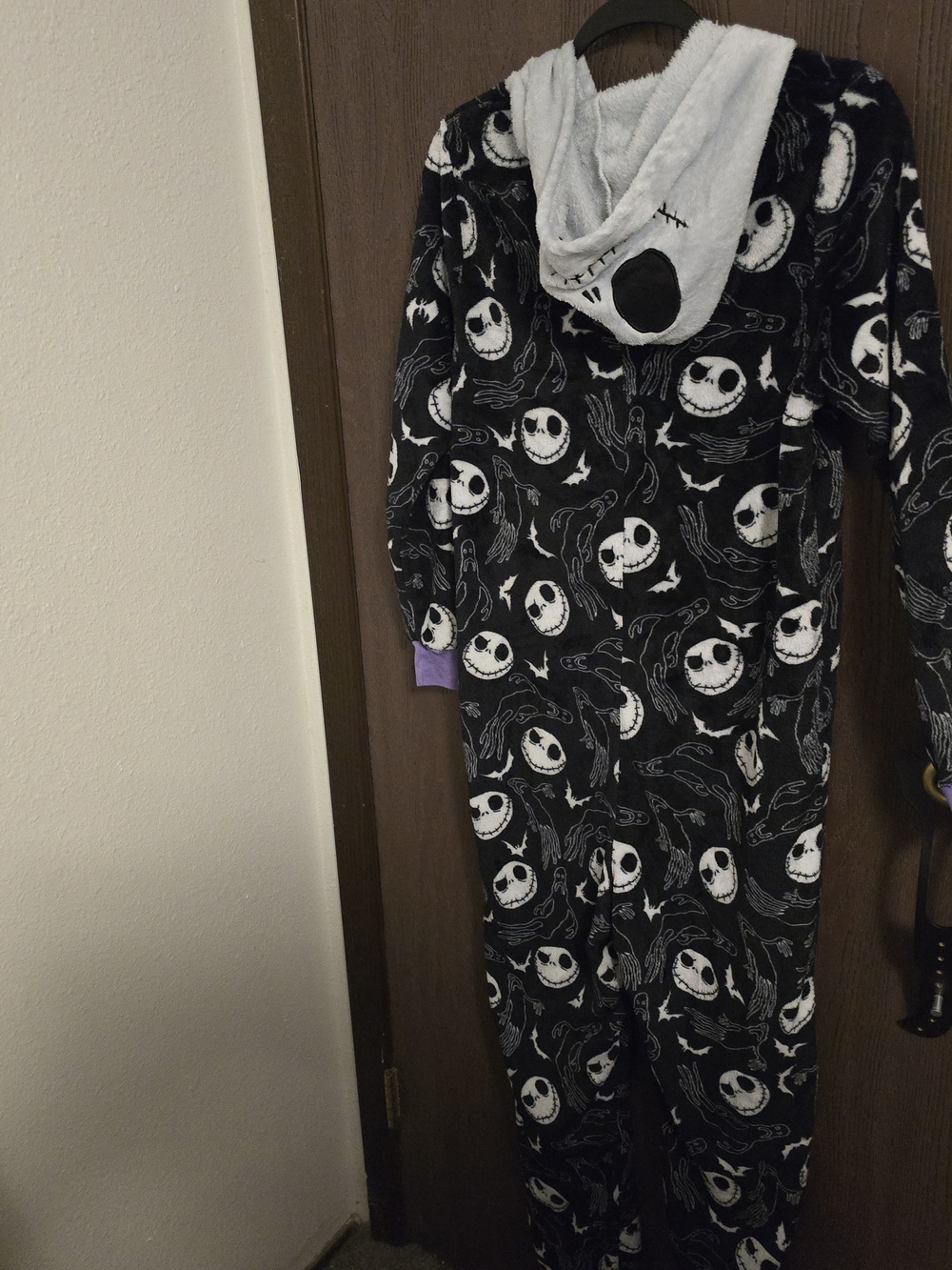 Womans Black & White Jack Skellington Hooded Pajama Set with Purple Accents - Picture 5 of 6
